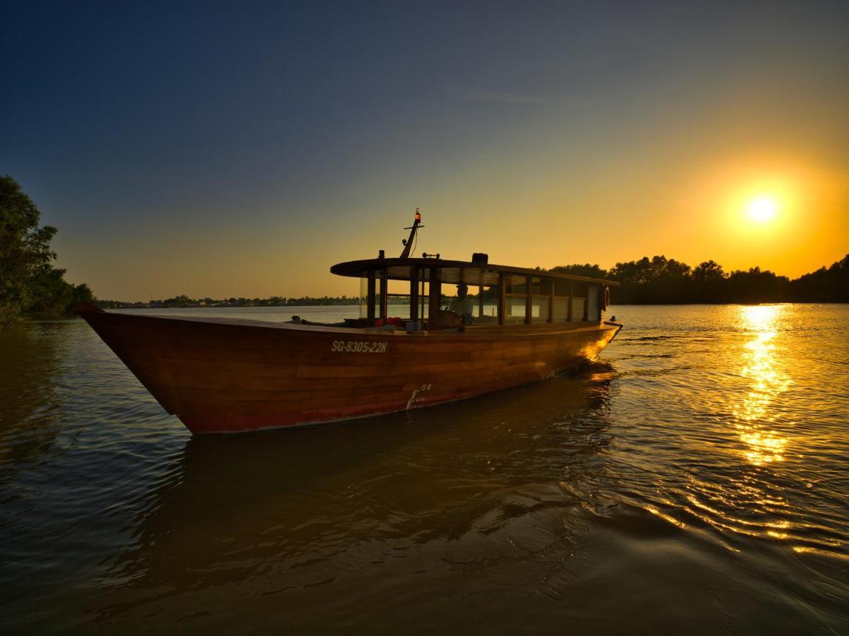 Отель Legacy Mekong Кантхо Экстерьер фото